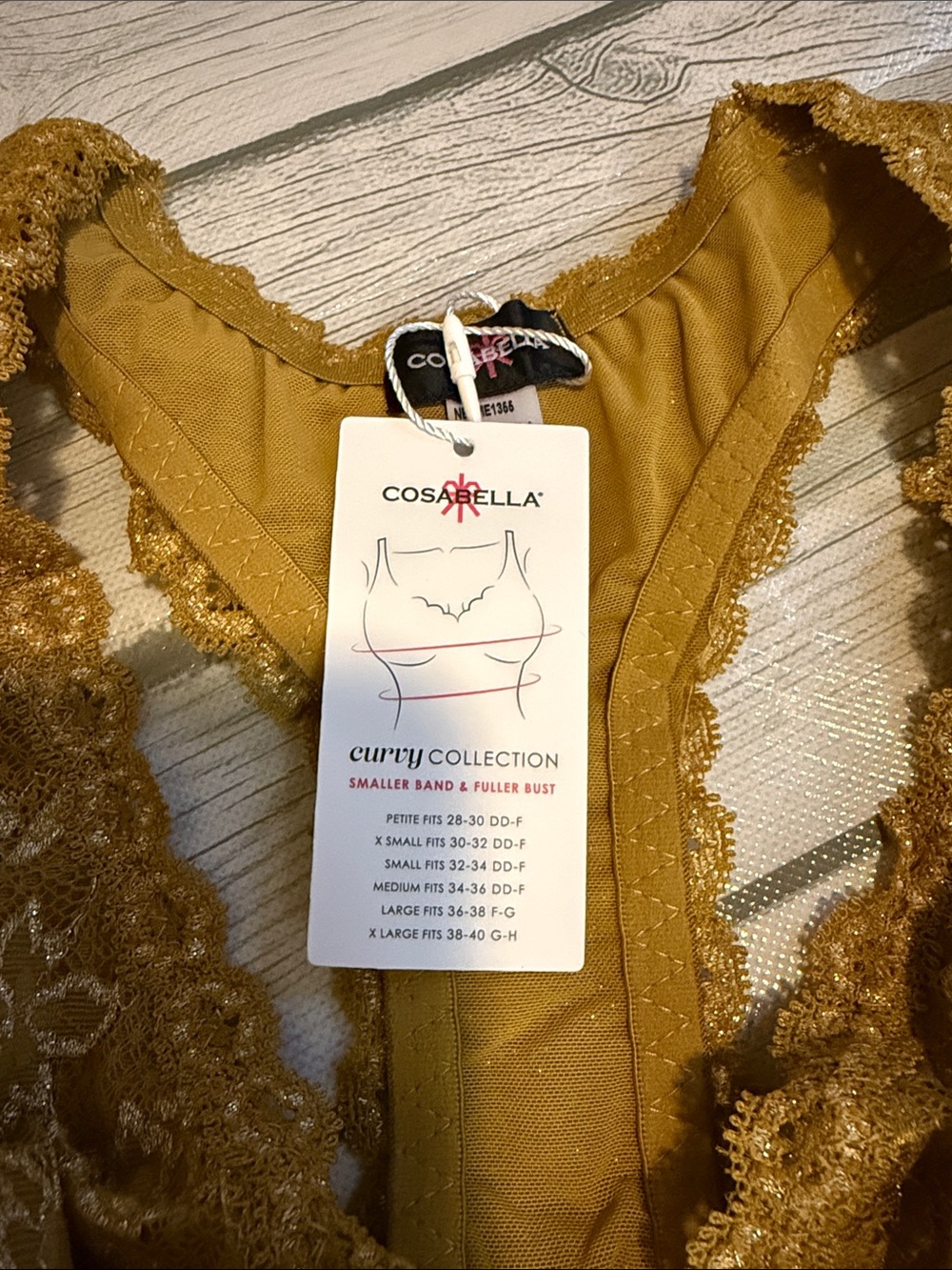 NWT Cosabella Gold Lace Bralette - Never Say Never Medium Curvy Racerback bra - Picture 2 of 4